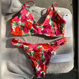 Boys+Arrows Floral Bathing Suit Set Top size S and Bottoms size XS